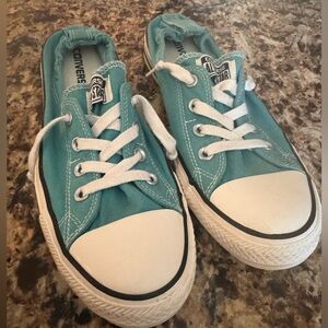 Women’s Sz 10 Converse All Star Sneakers